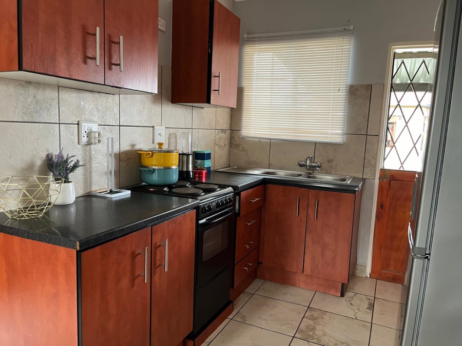 3 Bedroom Property for Sale in Waterkloof East North West